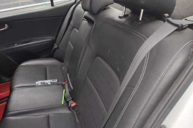 Used Kia K4 2017 1.6T Automatic T-DLX Turbo Left Rear Seat