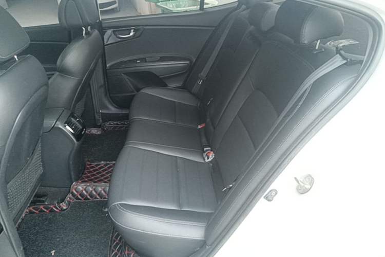 Used Kia K4 2017 1.6T Automatic T-DLX Turbo Left Rear Seat