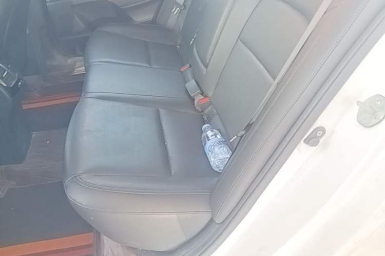 Used Kia K4 2017 1.6T Automatic T-DLX Turbo Left Rear Seat