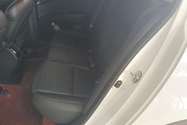 Used Kia K4 2017 1.6T Automatic T-DLX Turbo Left Rear Seat