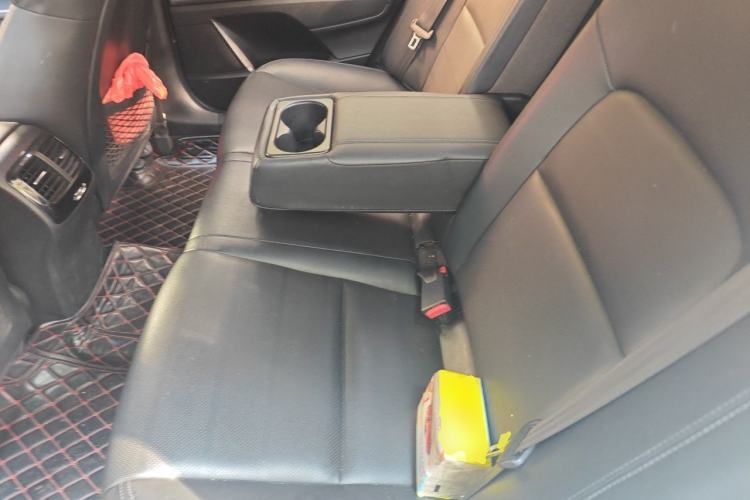 Used Kia K4 2017 1.6T Automatic T-DLX Turbo Left Rear Seat