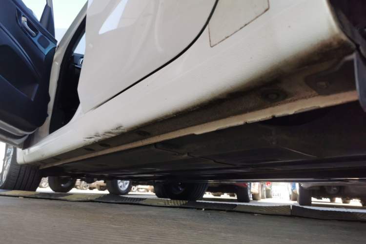 Used Kia K4 2017 1.8L Automatic GLS Special Left Side Sill
