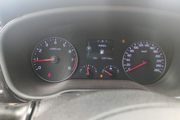 Used Kia K4 2017 1.6T Automatic T-DLX Turbo Odometer Close Up