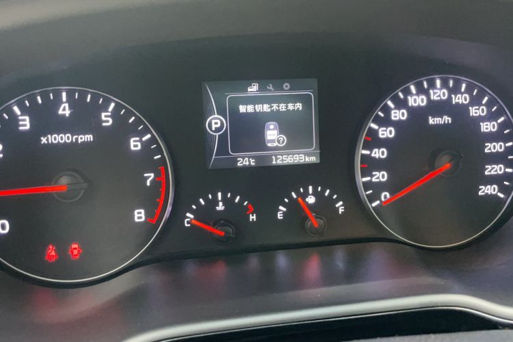 Used Kia K4 2017 1.8L Automatic GLS Special Odometer Close Up
