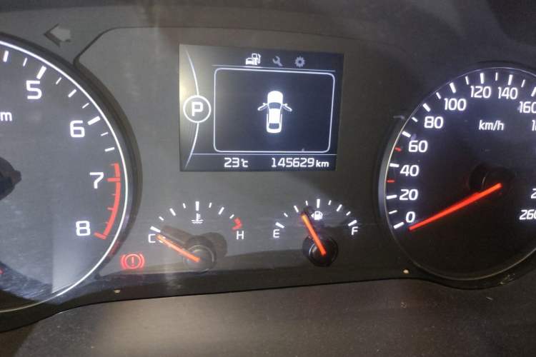 Used Kia K4 2017 1.6T Automatic T-DLX Turbo Odometer Close Up