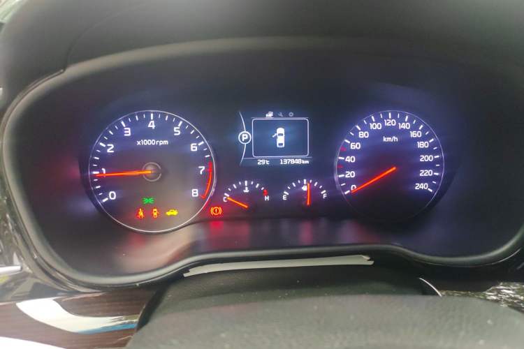 Used Kia K4 2017 1.8L Automatic GLS Special Odometer Close Up