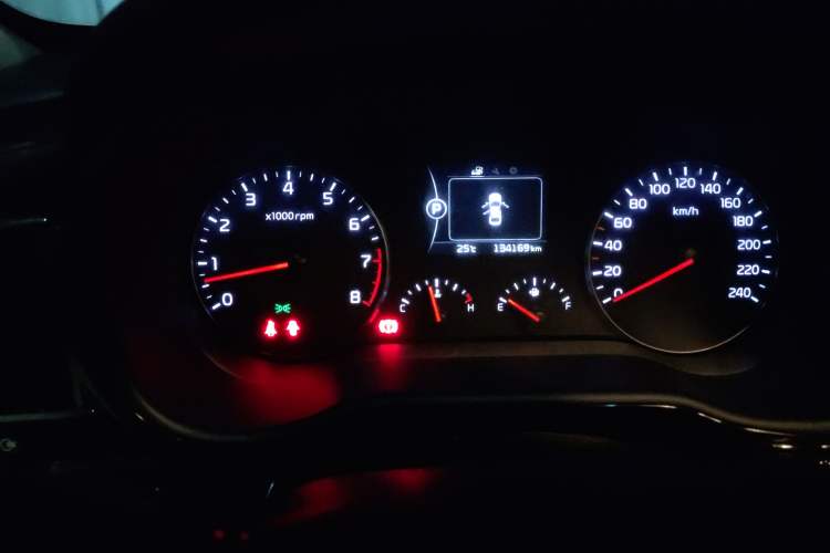 Used Kia K4 2017 1.8L Automatic GLS Special Odometer Close Up