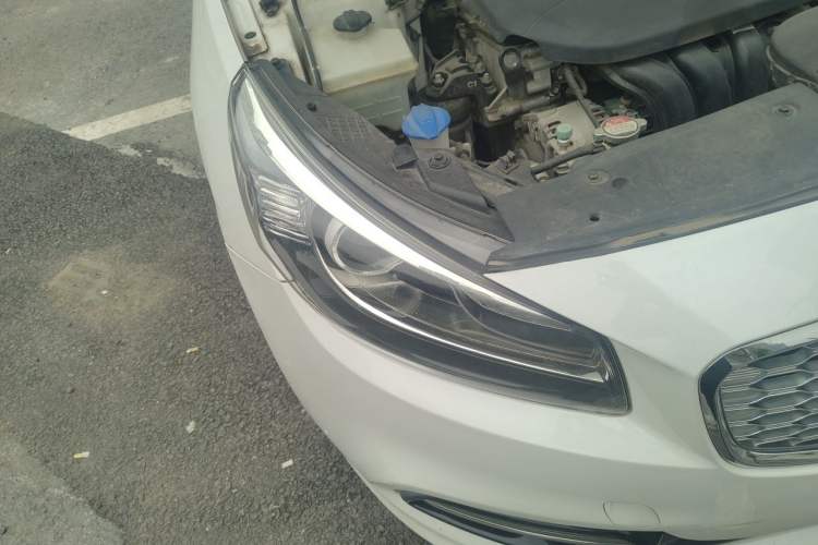 Used Kia K4 2017 1.8L Automatic GLS Special Right Front Headlight