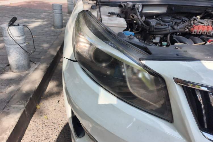 Used Kia K4 2017 1.8L Automatic GLS Special Right Front Headlight