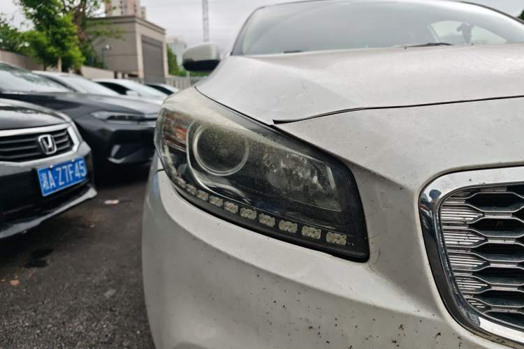 Used Kia K4 2017 1.8L Automatic DLX Special Right Front Headlight