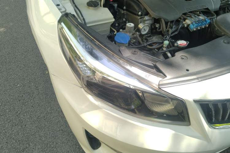 Used Kia K4 2017 1.8L Automatic GLS Special Right Front Headlight