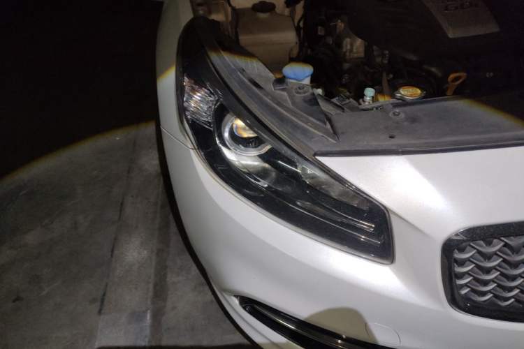 Used Kia K4 2017 1.6T Automatic T-DLX Turbo Right Front Headlight
