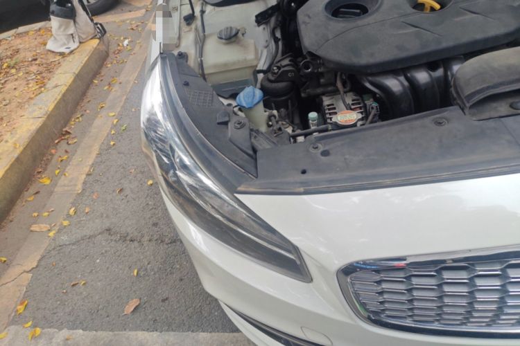 Used Kia K4 2017 1.8L Automatic GLS Special Right Front Headlight