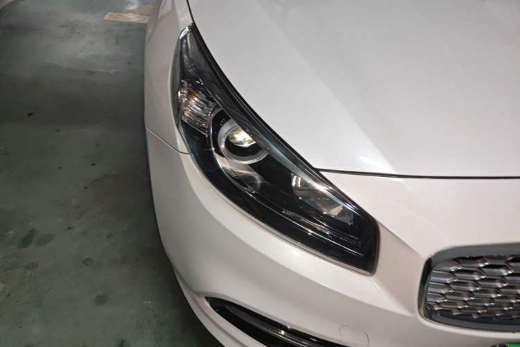 Used Kia K4 2017 1.8L Automatic GLS Special Right Front Headlight