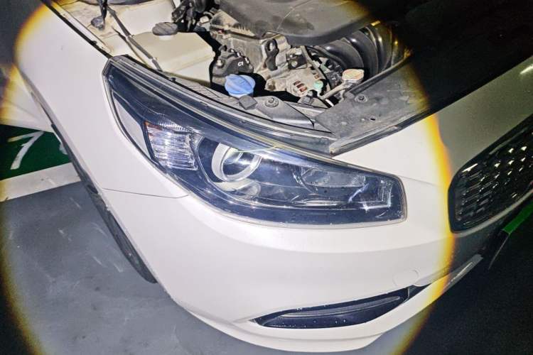 Used Kia K4 2017 1.8L Automatic GLS Special Right Front Headlight