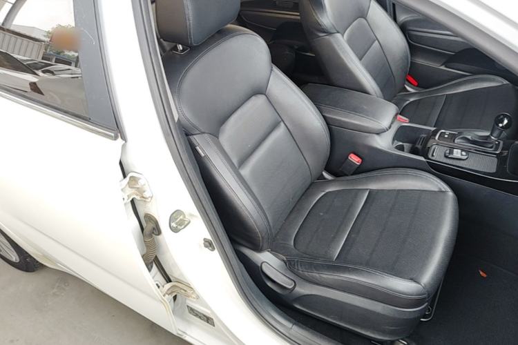 Used Kia K4 2017 1.8L Automatic GLS Special Right Front Seat