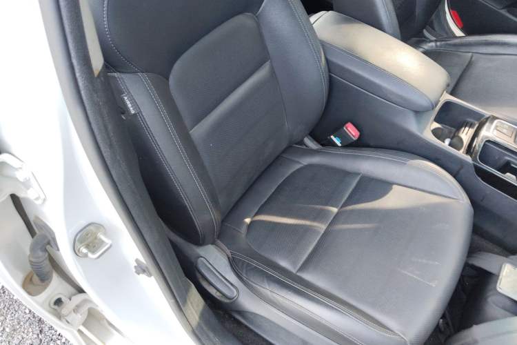 Used Kia K4 2017 1.8L Automatic GLS Special Right Front Seat