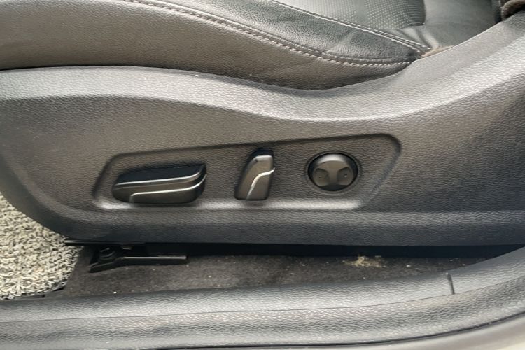 Used Kia K4 2017 1.8L Automatic GLS Special Right Front Seat