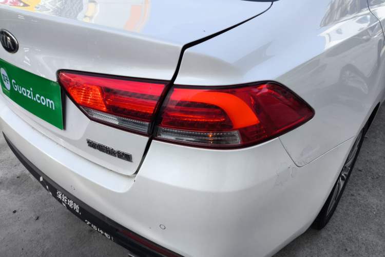 Used Kia K4 2017 1.8L Automatic DLX Special Right Rear Taillight