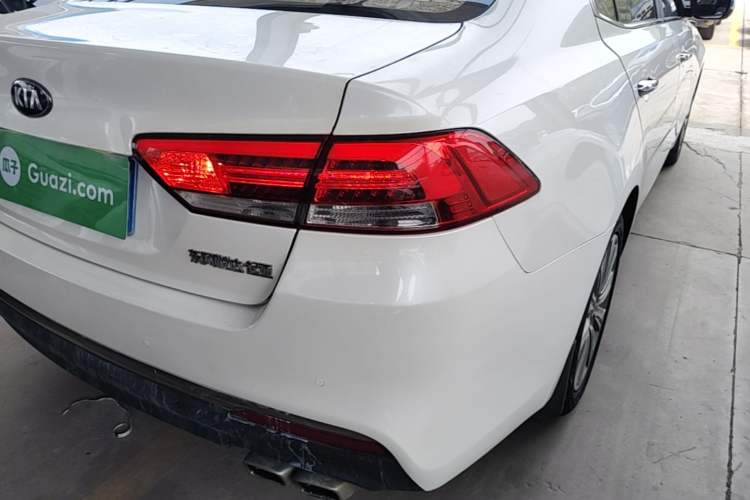 Used Kia K4 2017 1.8L Automatic GLS Special Right Rear Taillight
