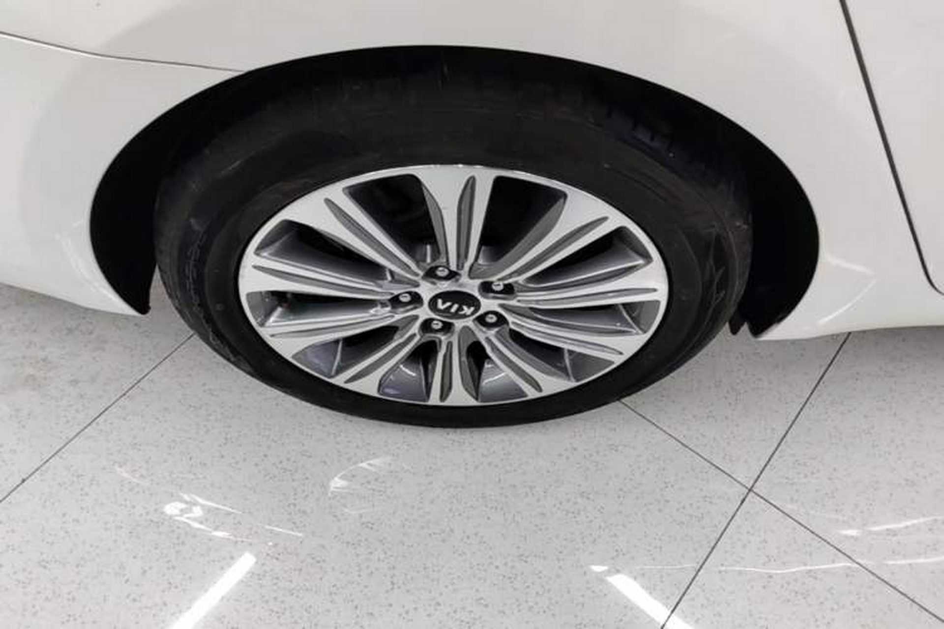 Used Kia K4 2017 1.8L Automatic DLX Special Right Rear Wheel Hub