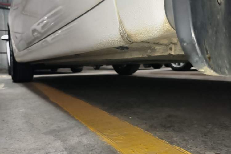 Used Kia K4 2017 1.8L Automatic GLS Special Right Side Sill