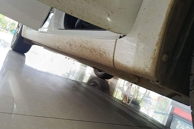 Used Kia K4 2017 1.6T Automatic T-DLX Turbo Right Side Sill