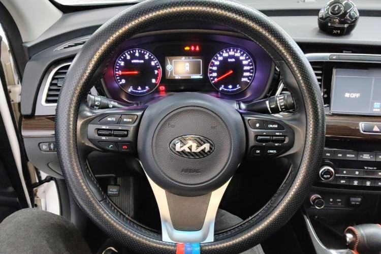 Used Kia K4 2017 1.8L Automatic DLX Special Steering Wheel