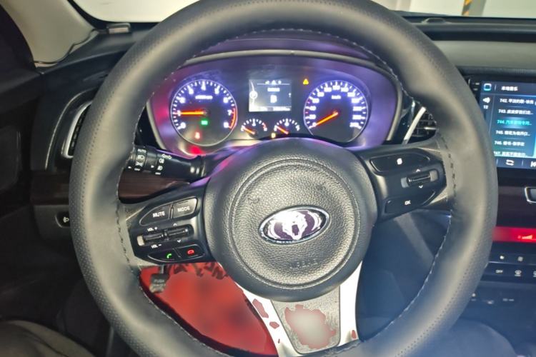 Used Kia K4 2017 1.8L Automatic GLS Special Steering Wheel