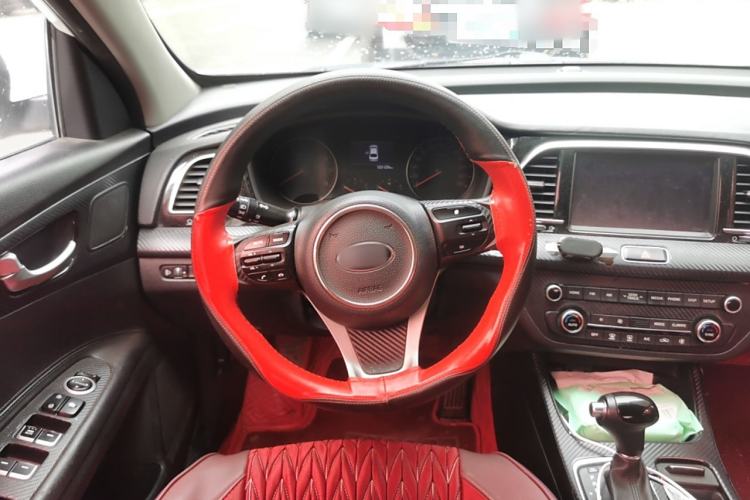 Used Kia K4 2017 1.8L Automatic GLS Special Steering Wheel