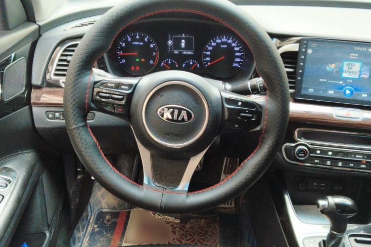 Used Kia K4 2017 1.8L Automatic GLS Special Steering Wheel
