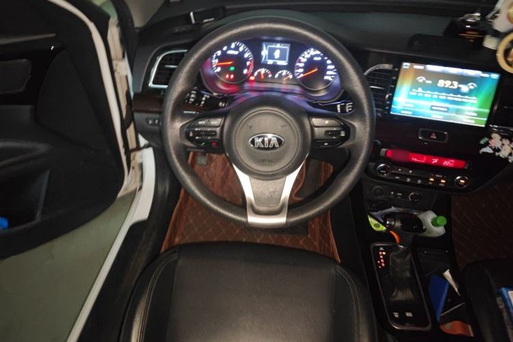Used Kia K4 2017 1.8L Automatic GLS Special Steering Wheel