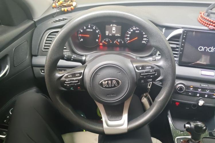Used Kia K4 2017 1.8L Automatic GL Steering Wheel