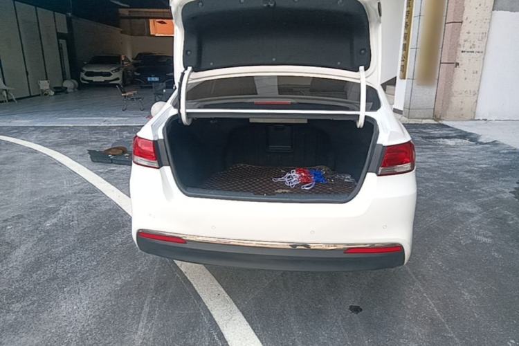 Used Kia K4 2017 1.6T Automatic T-DLX Turbo Trunk