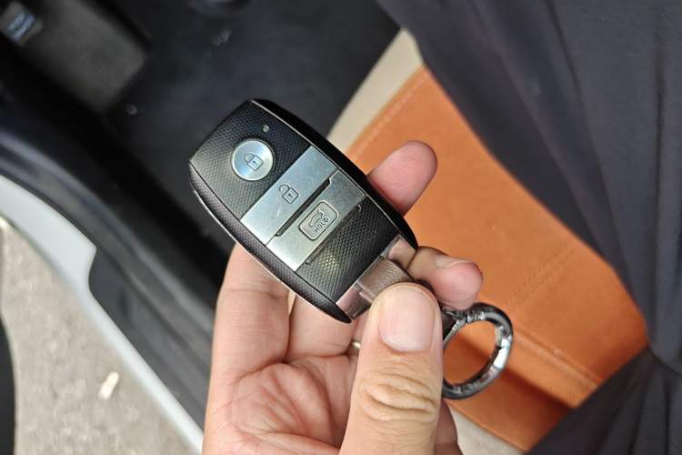Used Kia K4 2017 1.8L Automatic GLS Special Vehicle Key