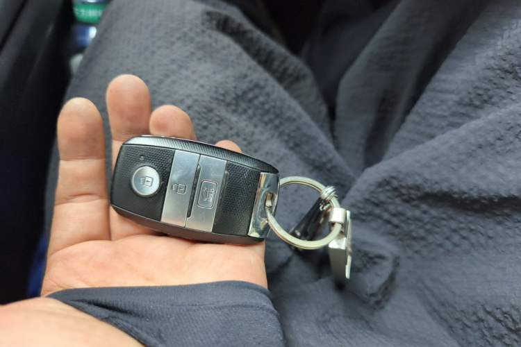 Used Kia K4 2017 1.8L Automatic GLS Special Vehicle Key