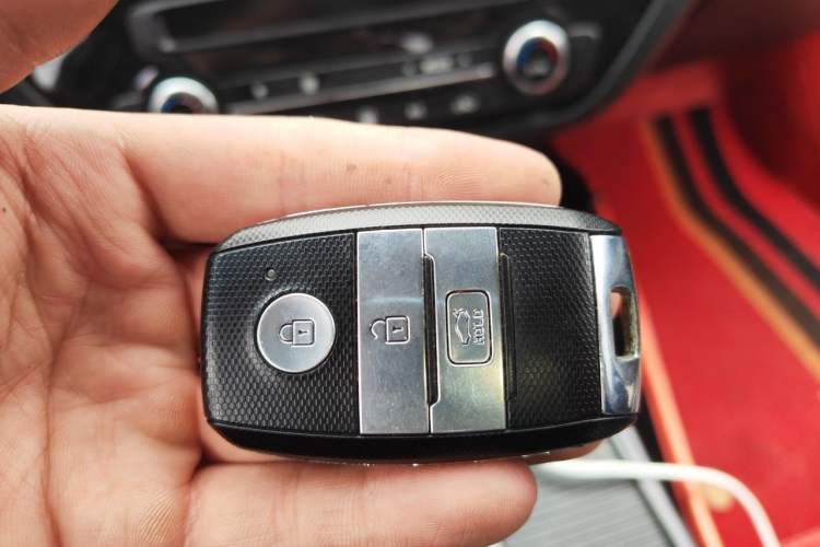 Used Kia K4 2017 1.6T Automatic T-DLX Turbo Vehicle Key