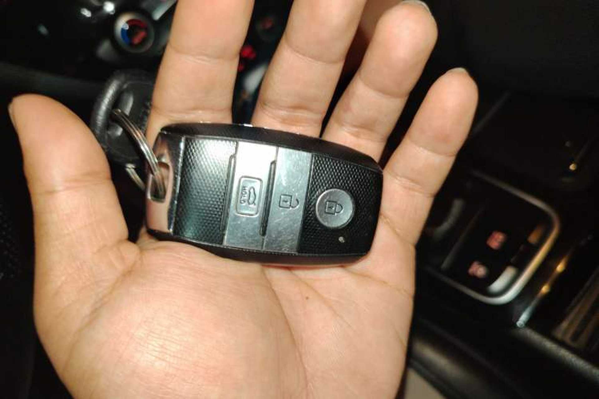 Used Kia K4 2017 1.8L Automatic GLS Special Vehicle Key