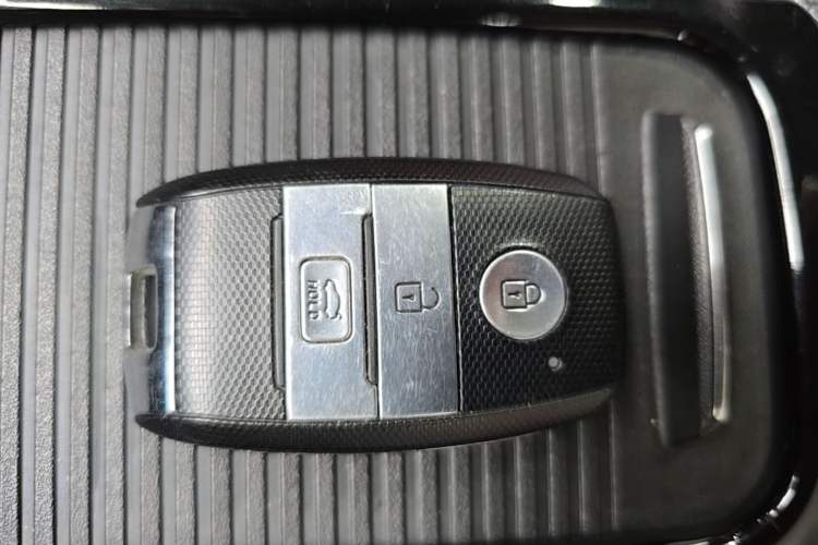 Used Kia K4 2017 1.8L Automatic GLS Special Vehicle Key
