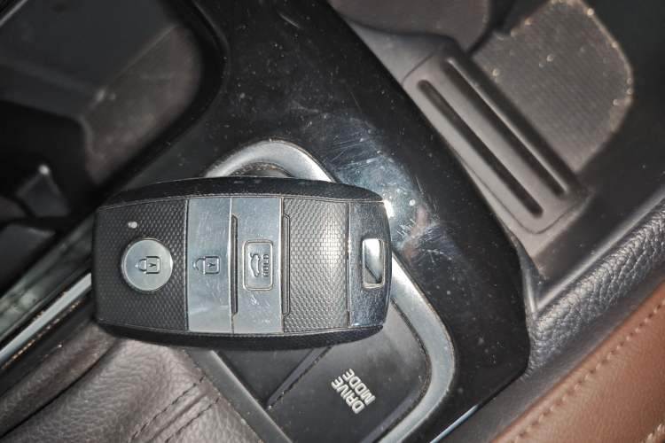 Used Kia K4 2017 1.8L Automatic GLS Special Vehicle Key