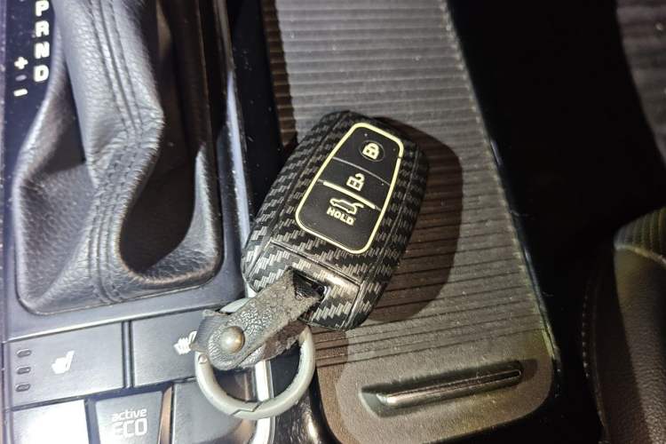 Used Kia K4 2017 1.8L Automatic DLX Special Vehicle Key
