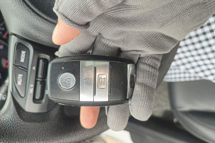 Used Kia K4 2017 1.8L Automatic GLS Special Vehicle Key