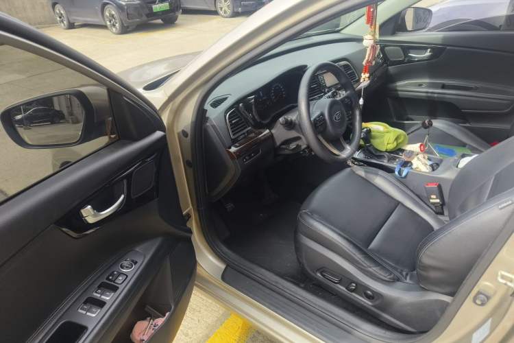 Used Kia K4 2017 1.8L Automatic GLS Special Driver Seat