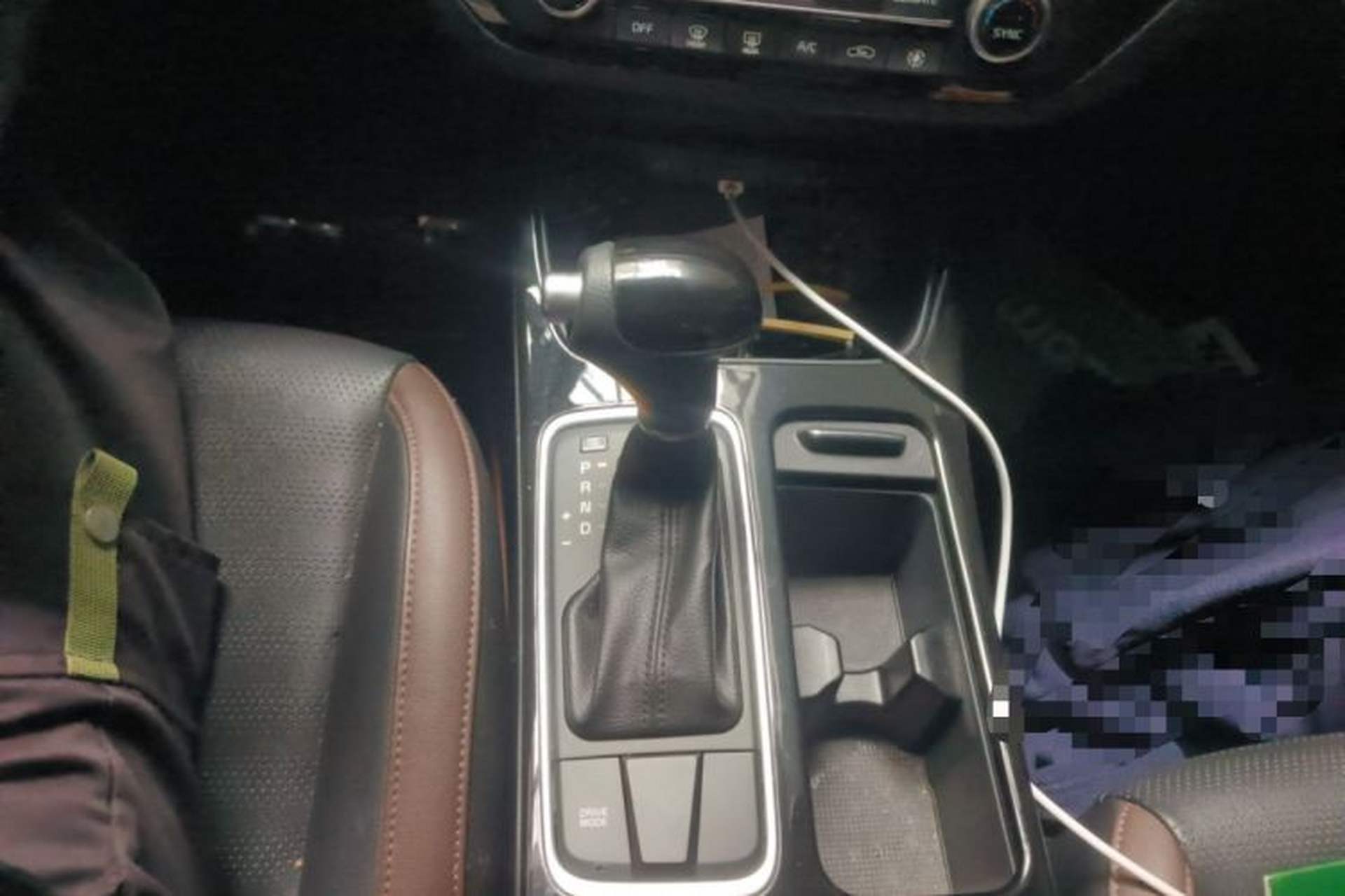 Used Kia K4 2017 1.8L Automatic GLS Special Gear Lever