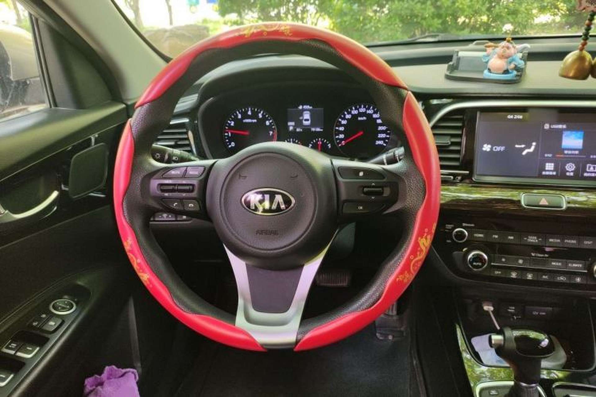 Used Kia K4 2017 1.8L Automatic GLS Special Steering Wheel