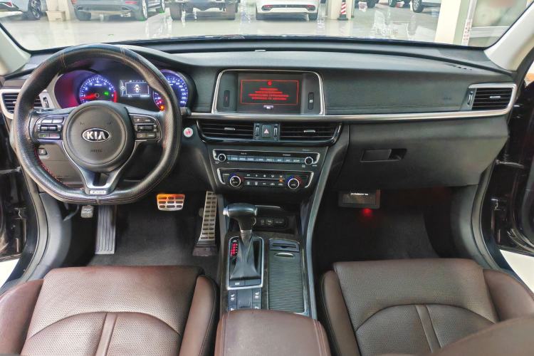 Used Kia K5 2016 1.6T Automatic PRM Interior 1