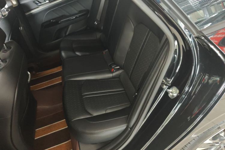 Used Kia K5 2021 270T CVVD Refreshed Edition Interior 4