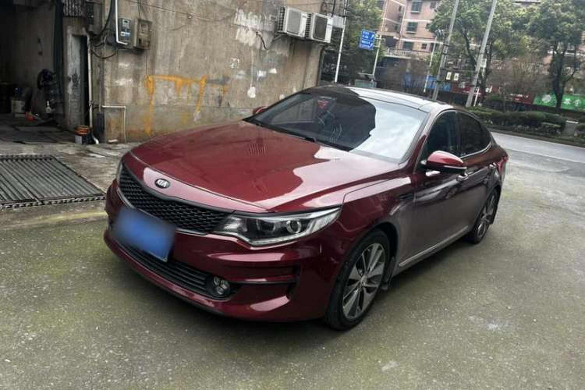 Used Kia K5 2016 2.0L Automatic LUX Front Left 45 Deg