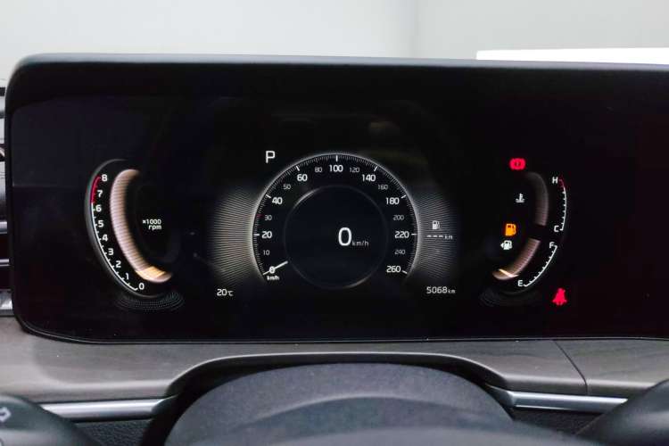Used Kia K5 2021 270T CVVD Fashion Edition Instrument Cluster
