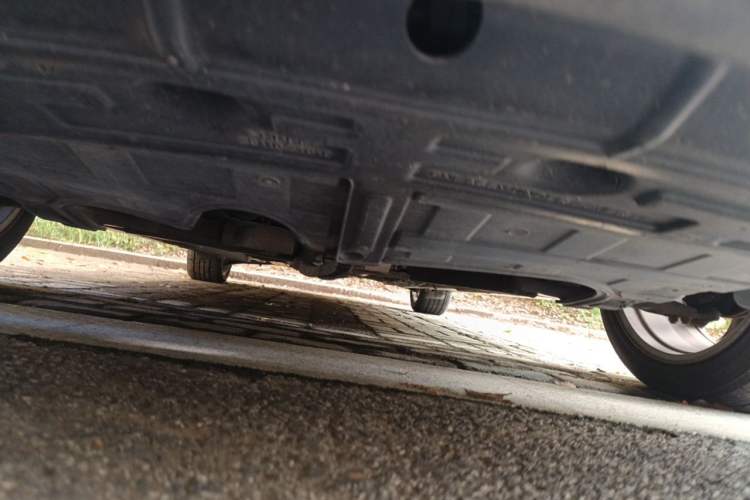 Used Kia K5 2011 2.0L Automatic DLX Chassis Front